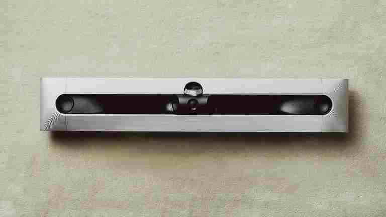 뱅앤올룹슨이 차세대 사운드바 베오사운드 프리미어를 공개했다. 10개 드라이버·90개 LED·알루미늄 디자인이 특징이다. | image© Bang & Olufsen